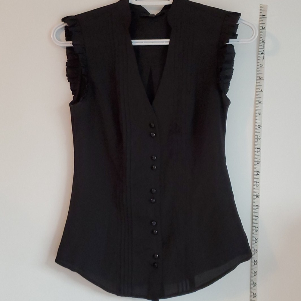 NWOT Black Guess Blouse